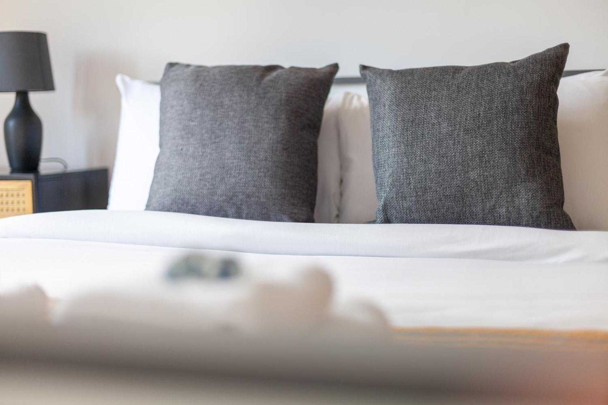 Cozy Welcoming 2br Flat Near Excel Centre Appartamento *